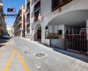 Exterior view of Flat for sale in  Granada Capital  with Air Conditioner