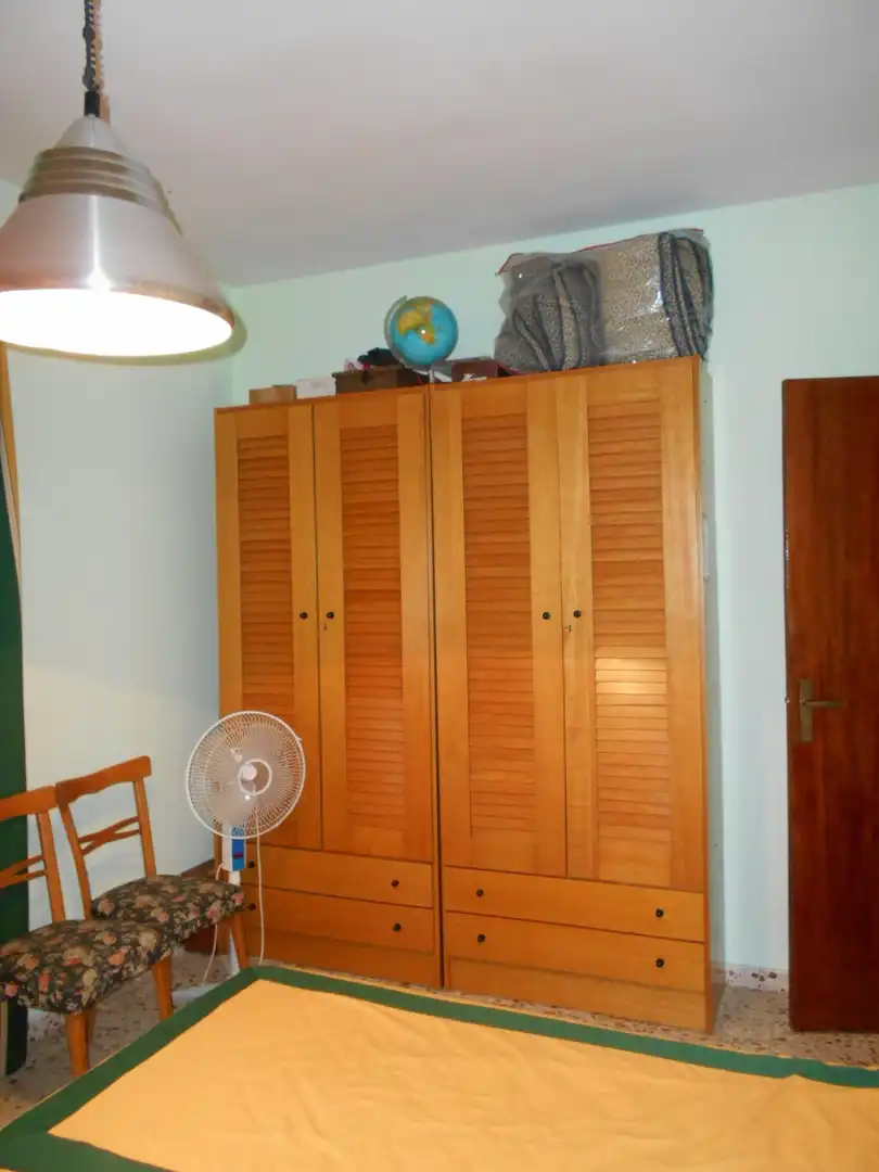 Habitación de Casa adosada en venta en Brazatortas con Calefacción, Jardín privado y Piscina