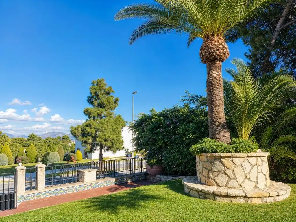 Chalet con terraza en venta en Avenida Avenida de la Albufereta, 34, imagen 8
