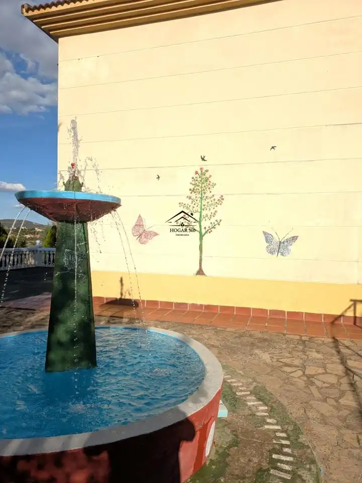 Piscina de Casa o xalet en venda en Cáceres amb Aire condicionat, Jardí privat i Piscina