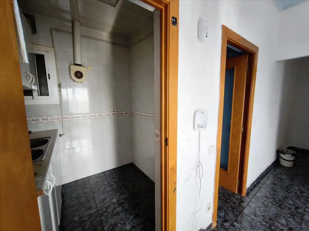 Bathroom of Flat for sale in Centre