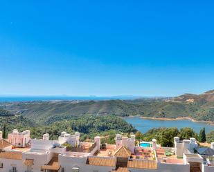 Exterior view of Attic for sale in Istán  with Air Conditioner, Heating and Private garden