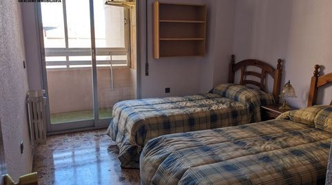 Foto 4 de Piso en venta en Industria, Albacete Capital