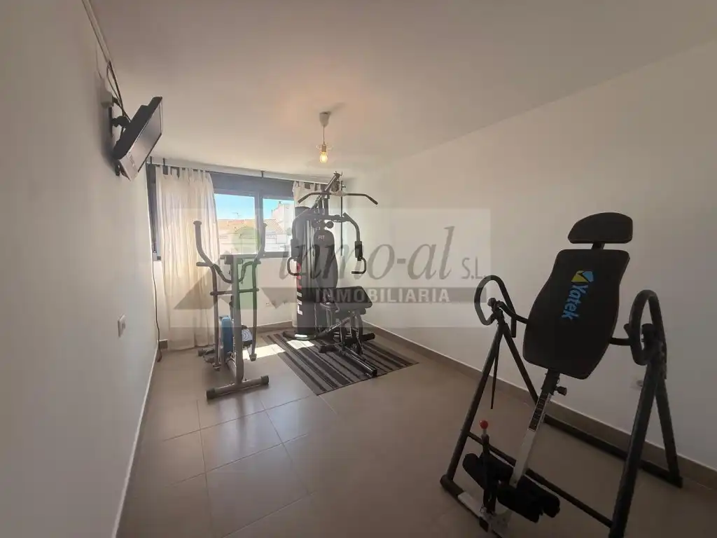 Habitación de Ático en venta en Almazora / Almassora con Terraza y Balcón