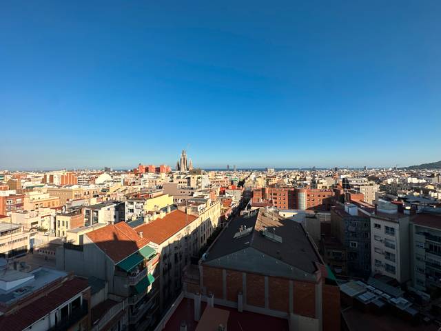 Piso en Venta en Carrer de Pi i Margall en El Camp d'en Grassot i Gràcia Nova