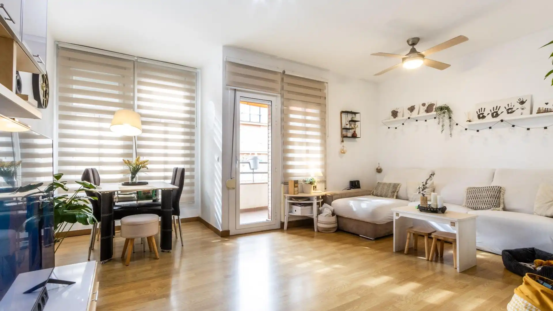 Sala d'estar de Pis en venda en Sabadell amb Aire condicionat, Calefacció i Balcó