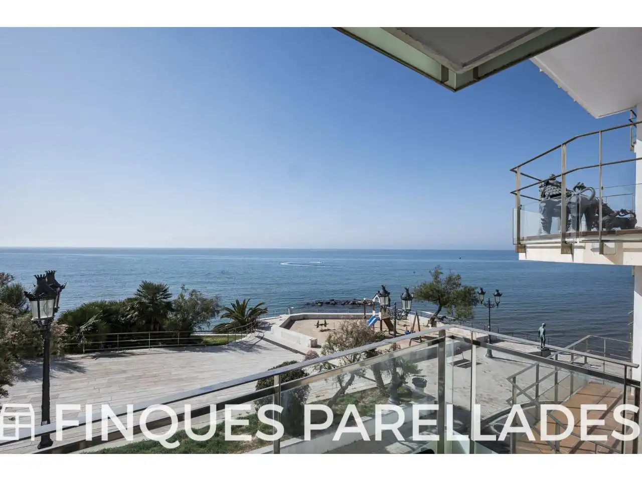 Terrace of Flat for sale in Sitges  with Air Conditioner, Heating and Parquet flooring