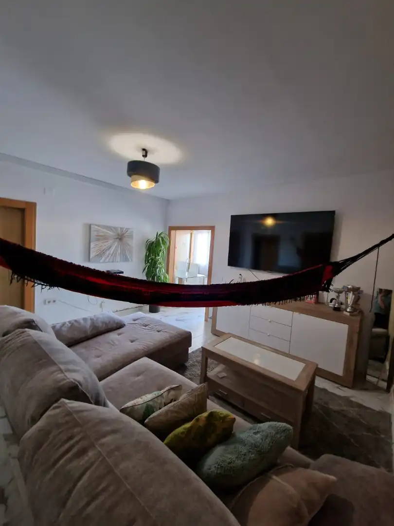 Sala de estar de Piso en venta en Badalona con Trastero, Horno y Balcón