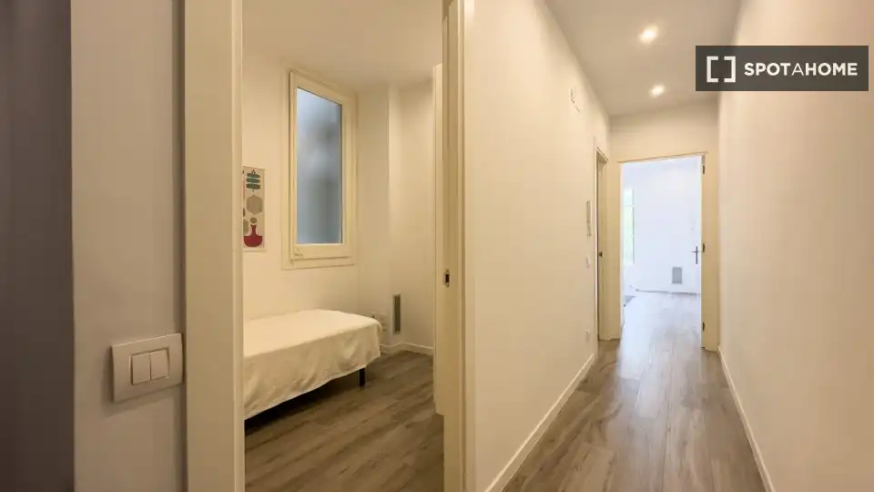 Flat with terrace to rent in Eixample, imagen 17
