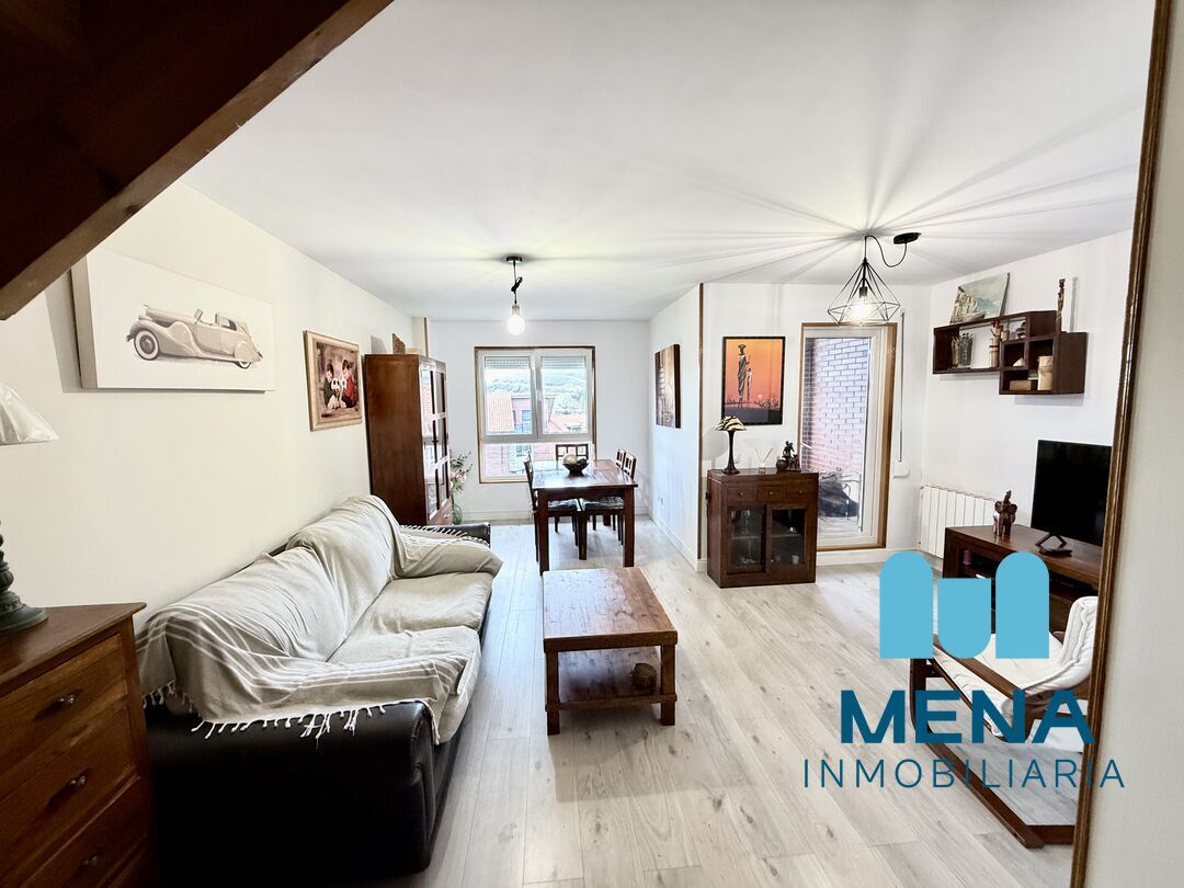 Sala de estar de Dúplex en venta en Piélagos con Calefacción