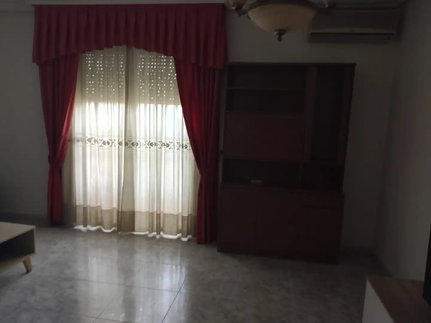 Wohnzimmer von Erdgeschoss zur Miete in Murcia mit Klimaanlage, Heizung und Terrasse