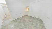 Flat to rent in El Molinillo - Capuchinos, imagen 3