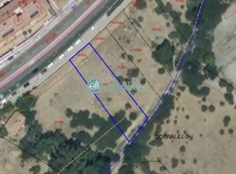 Terreny residencial en venda a Vía Romana