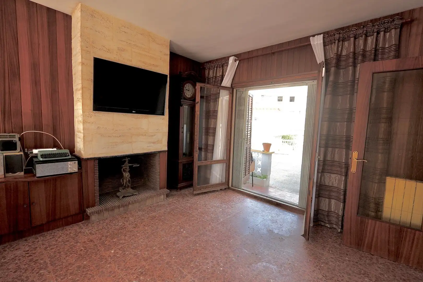 Wohnzimmer von Country house zum Verkauf in Vidreres