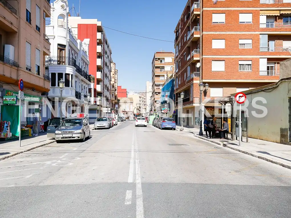 Vista exterior de Casa o chalet en venta en Valencia con Aire acondicionado, Calefacción y Trastero