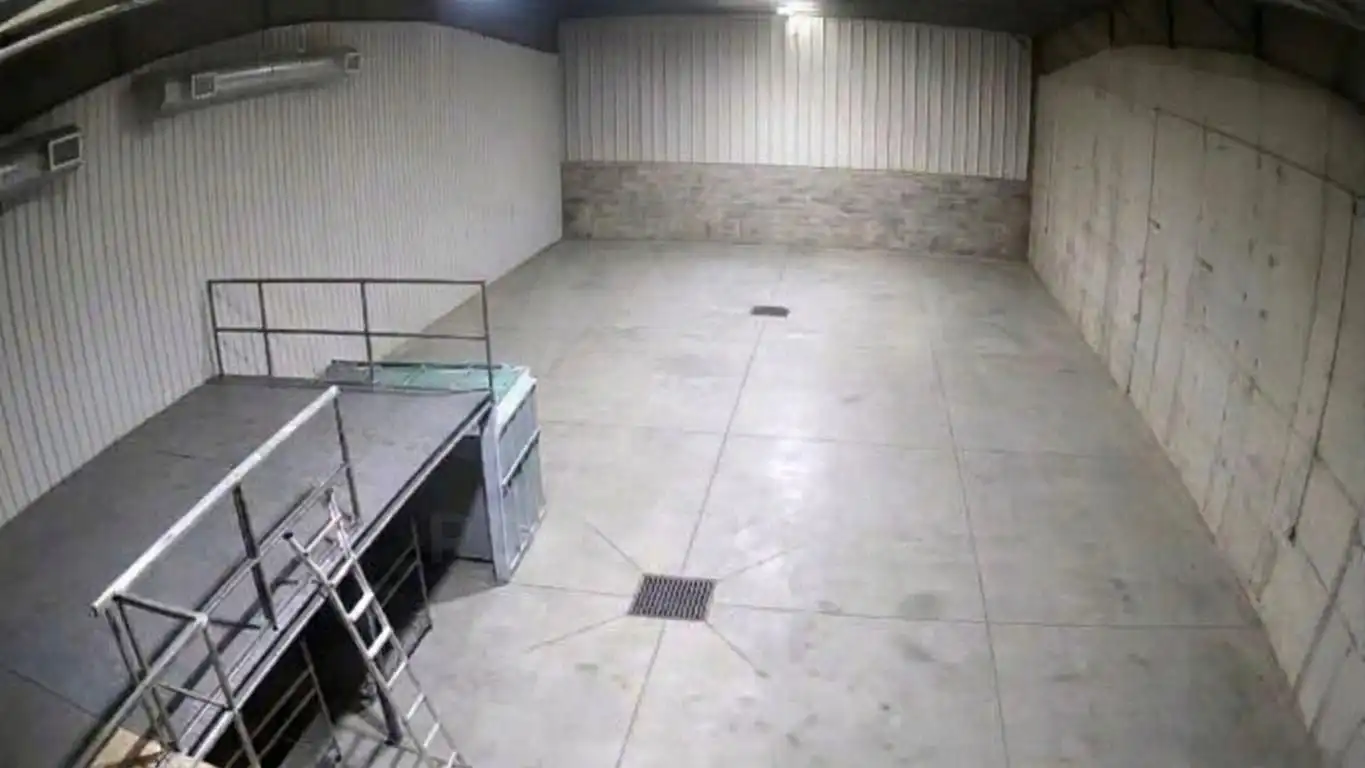 Local comercial en venda a Camino arcahueja 1 1