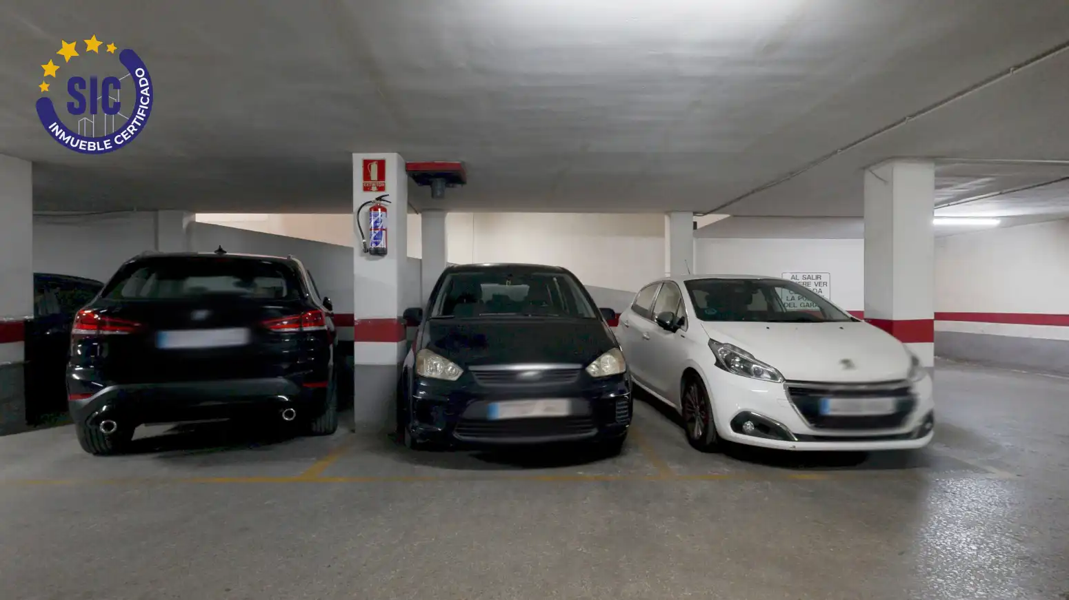Parking of Flat for sale in Torrent  with Balcony