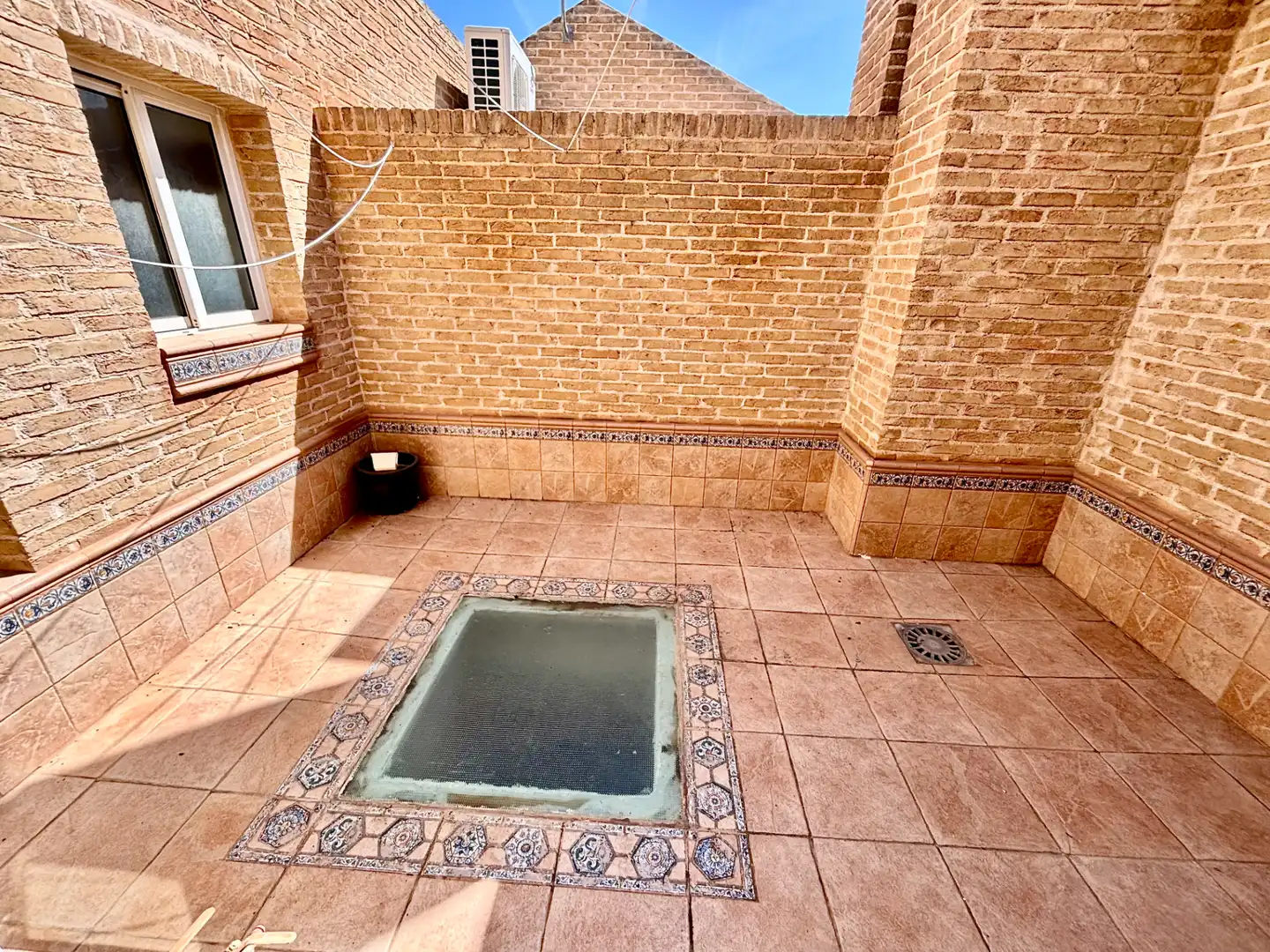 Terraza de Casa adosada en venta en Alicante / Alacant con Aire acondicionado, Jardín privado y Terraza