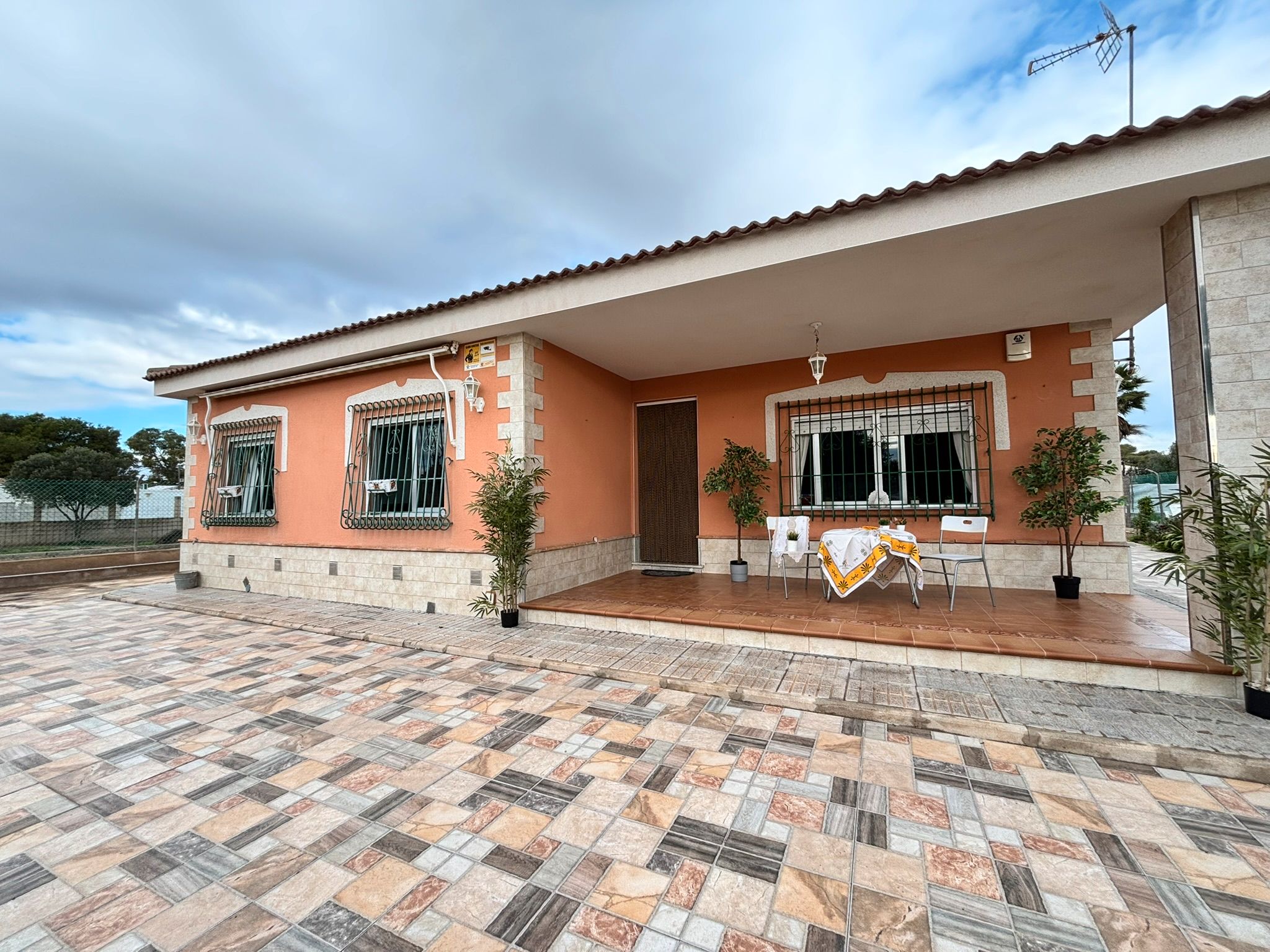Exterior view of House or chalet for sale in Cartagena  with Private garden and Furnished