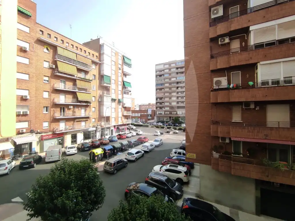 Büro zur Miete in Calle Rafael Lucenqui, Santa Marina
