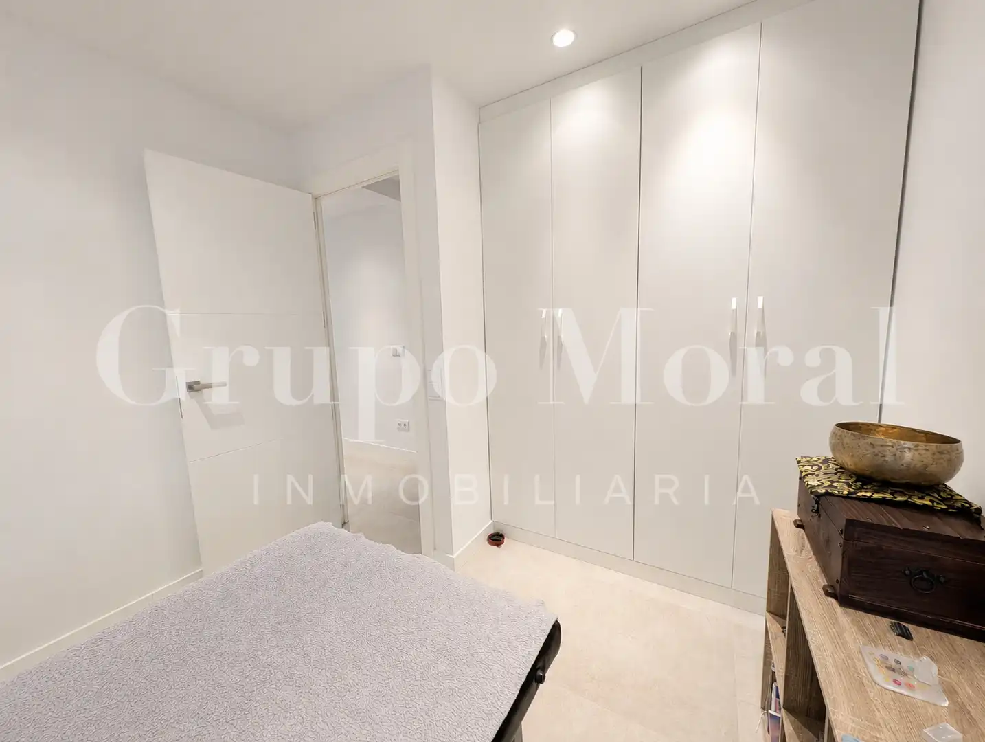 Bedroom of Flat for sale in Reus  with Air Conditioner, Heating and Balcony