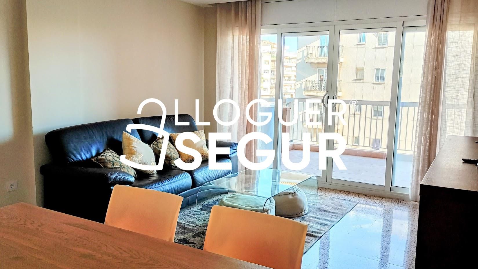 Living room of Flat to rent in Vilanova i la Geltrú  with Air Conditioner, Heating and Terrace
