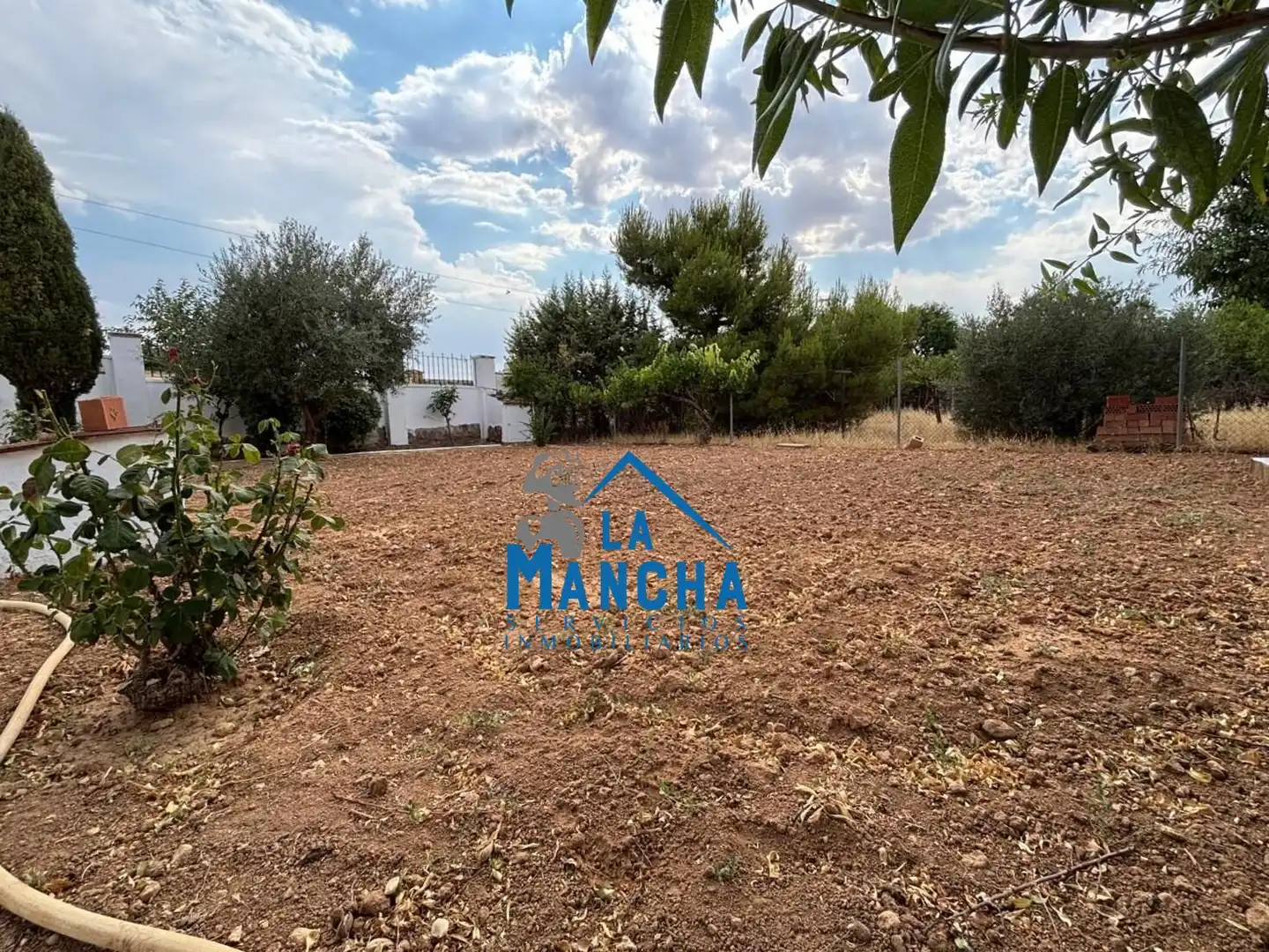Casa o xalet en venda en Albacete amb Aire condicionat, Jardí privat i Traster