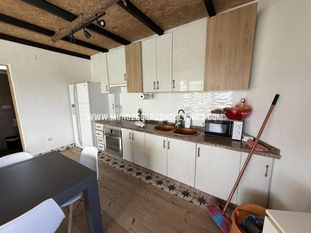 Küche von Haus oder Chalet zur Miete in Encinas Reales mit Privatgarten, Terrasse und Schwimmbad