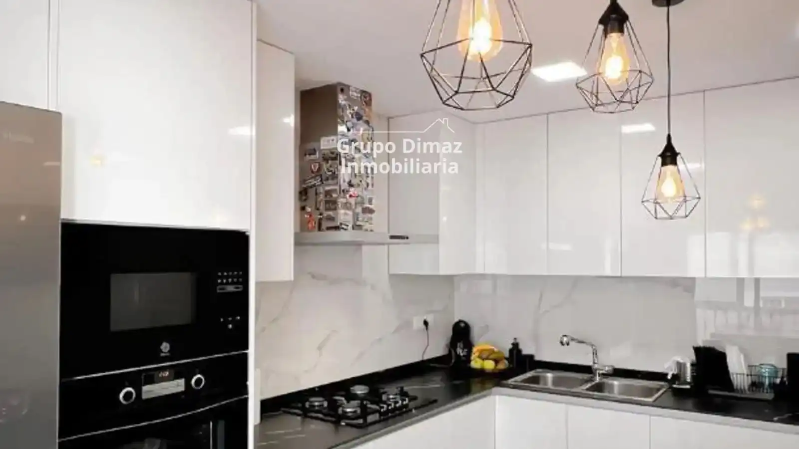 Piso con ascensor en venta en Rafael Estrany