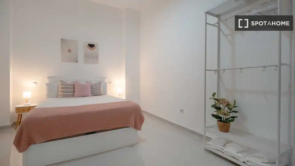 Bedroom of Flat for rent in Puente de Vallecas