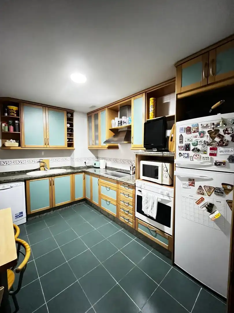 Cocina de Apartamento en venta en Albacete con Calefacción, Trastero y Balcón