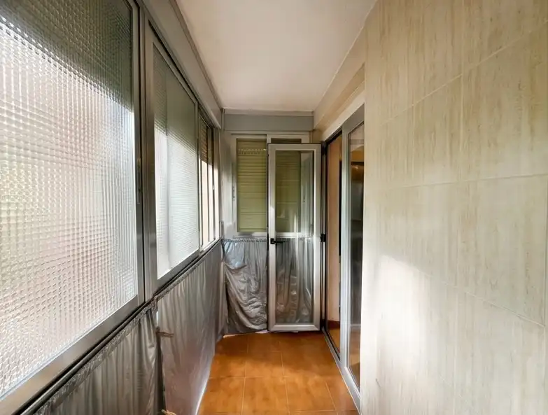 Piso en venta en Calle de Navalmoral de la Mata, Las Águilas