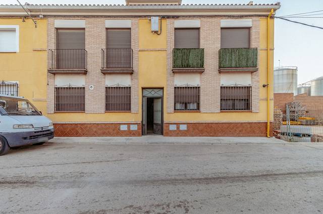 Piso en Venta en C/ Cid Campeador en Miguel Esteban