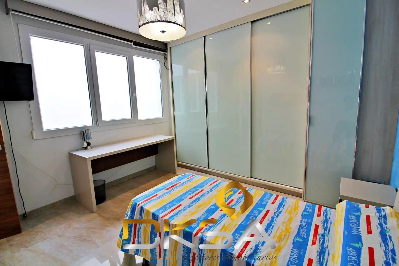 Habitación de Casa o chalet en venta en Vila-real con Aire acondicionado, Calefacción y Jardín privado