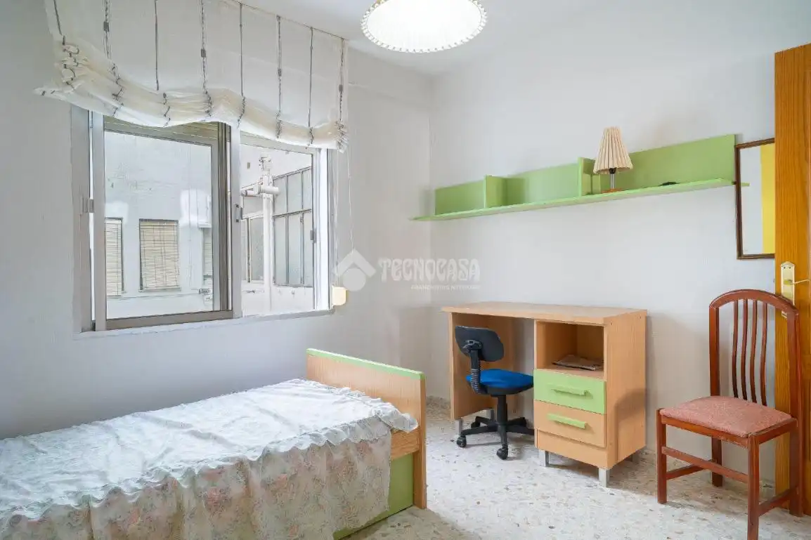 Habitación de Piso en venta en Úbeda con Aire acondicionado y Balcón