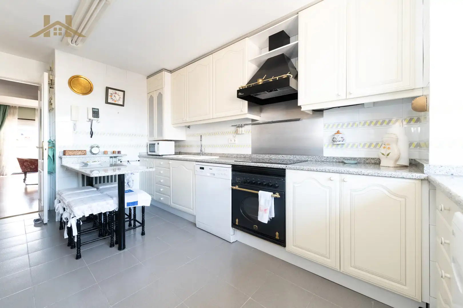 Flat with pool for sale in Paseo de la Chopera, imagen 10
