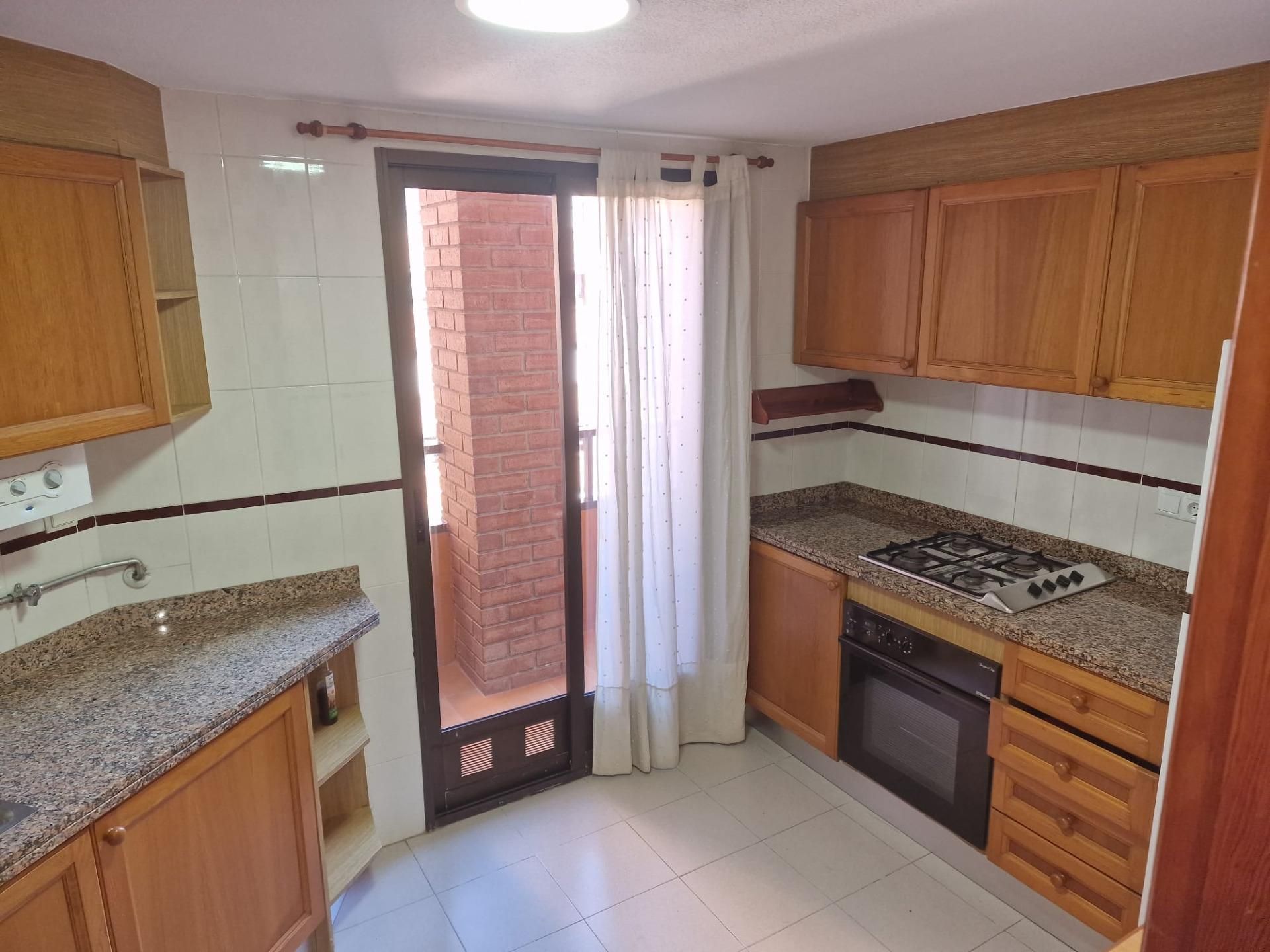 Cuina de Pis de lloguer en  Valencia Capital