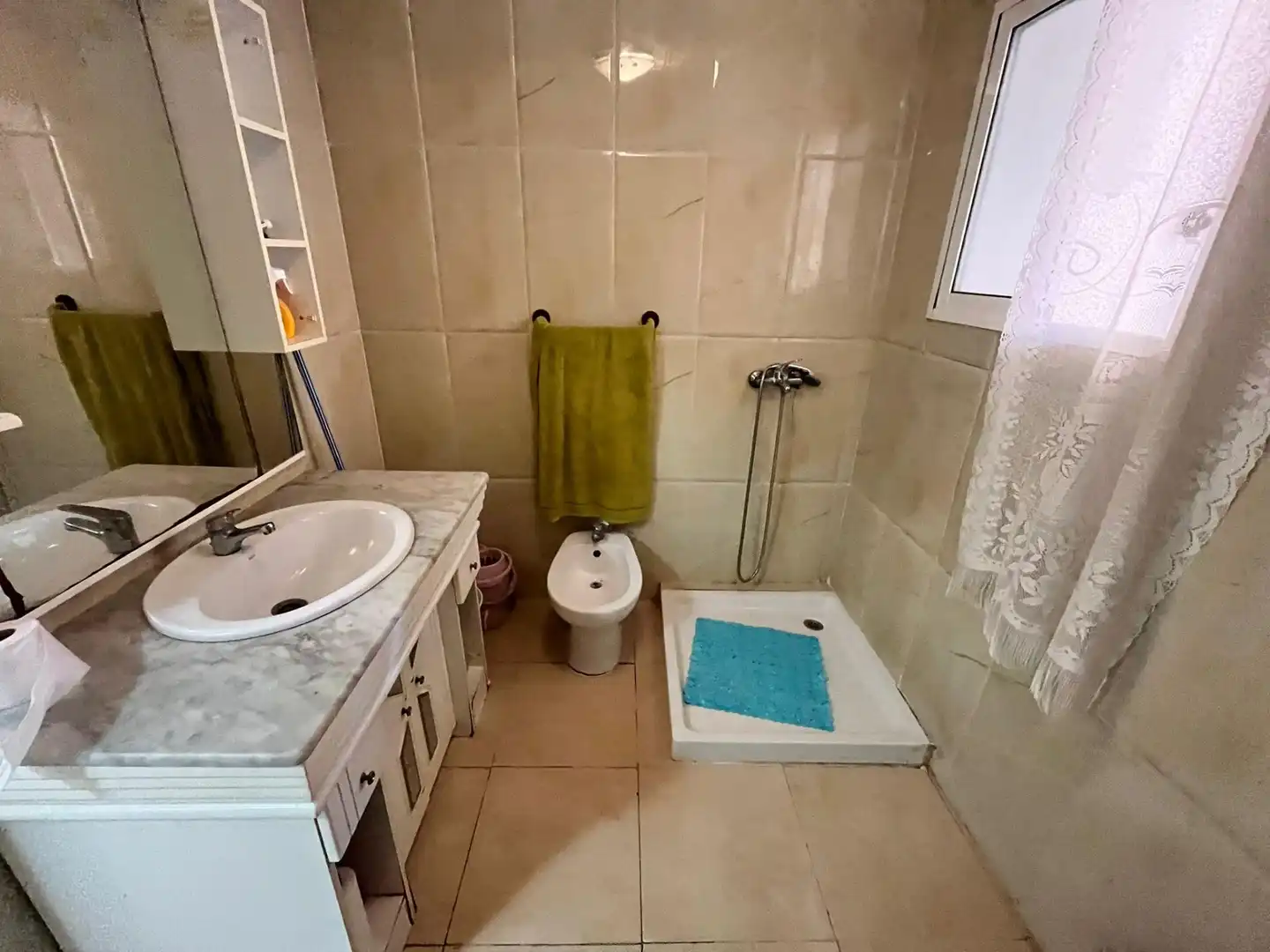 Bathroom of Flat for sale in Águilas  with Furnished and Balcony