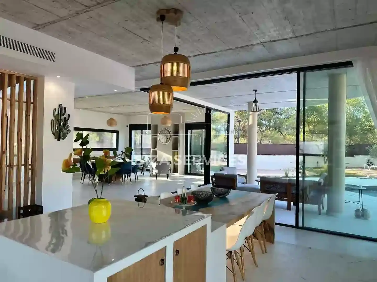 Cocina de Casa o chalet de alquiler en Santa Eulària des Riu con Aire acondicionado, Jardín privado y Piscina