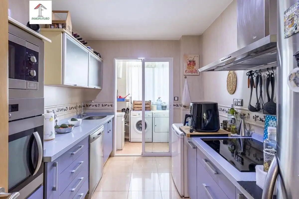 Cocina de Piso en venta en Ogíjares con Aire acondicionado, Calefacción y Balcón
