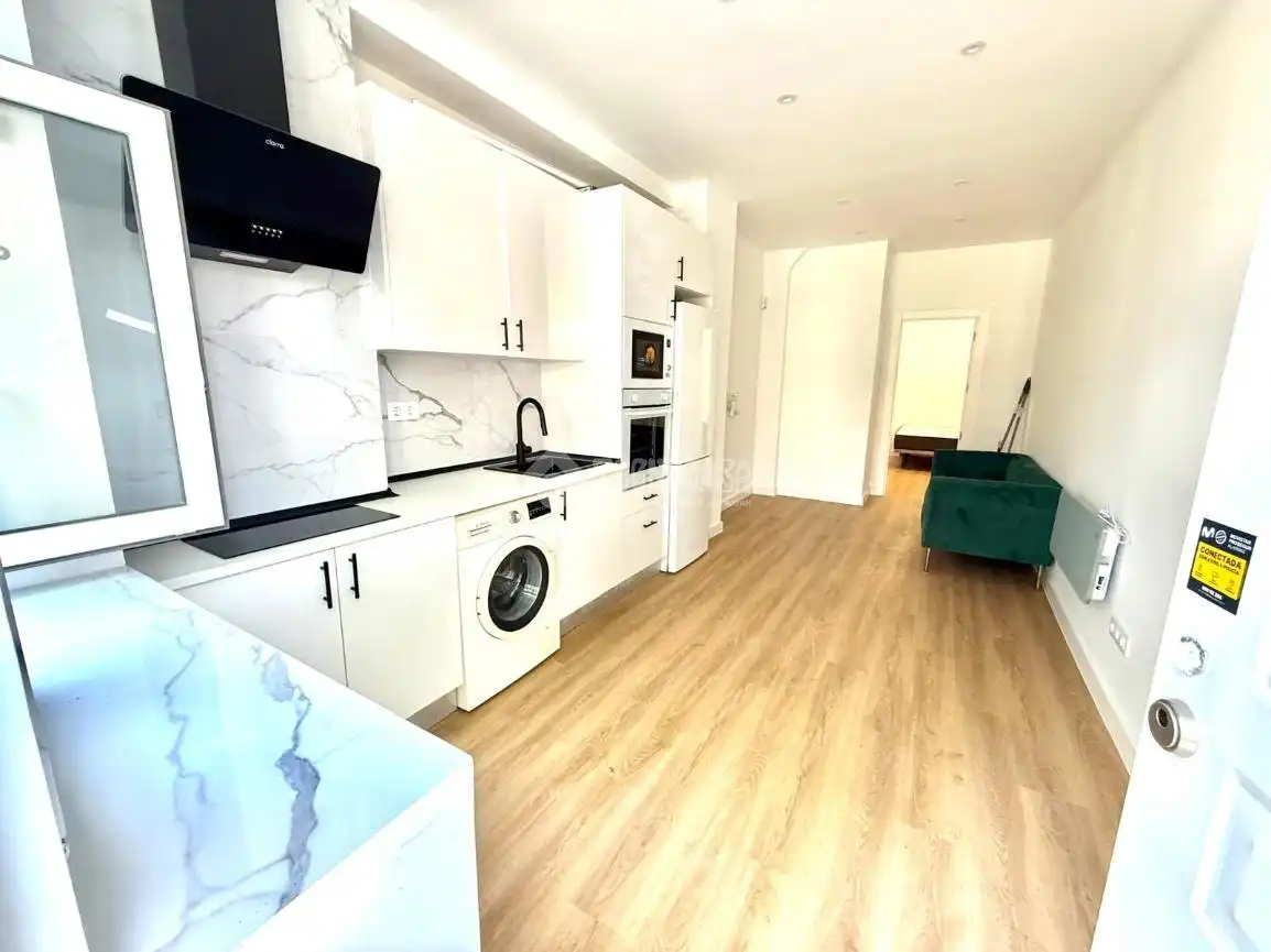 Küche von Wohnung zum Verkauf in Madrid