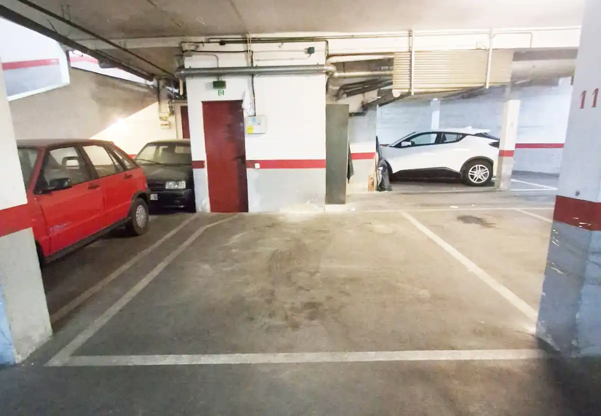 Parkplatz von Garage zur Miete in Sants - Montjuïc