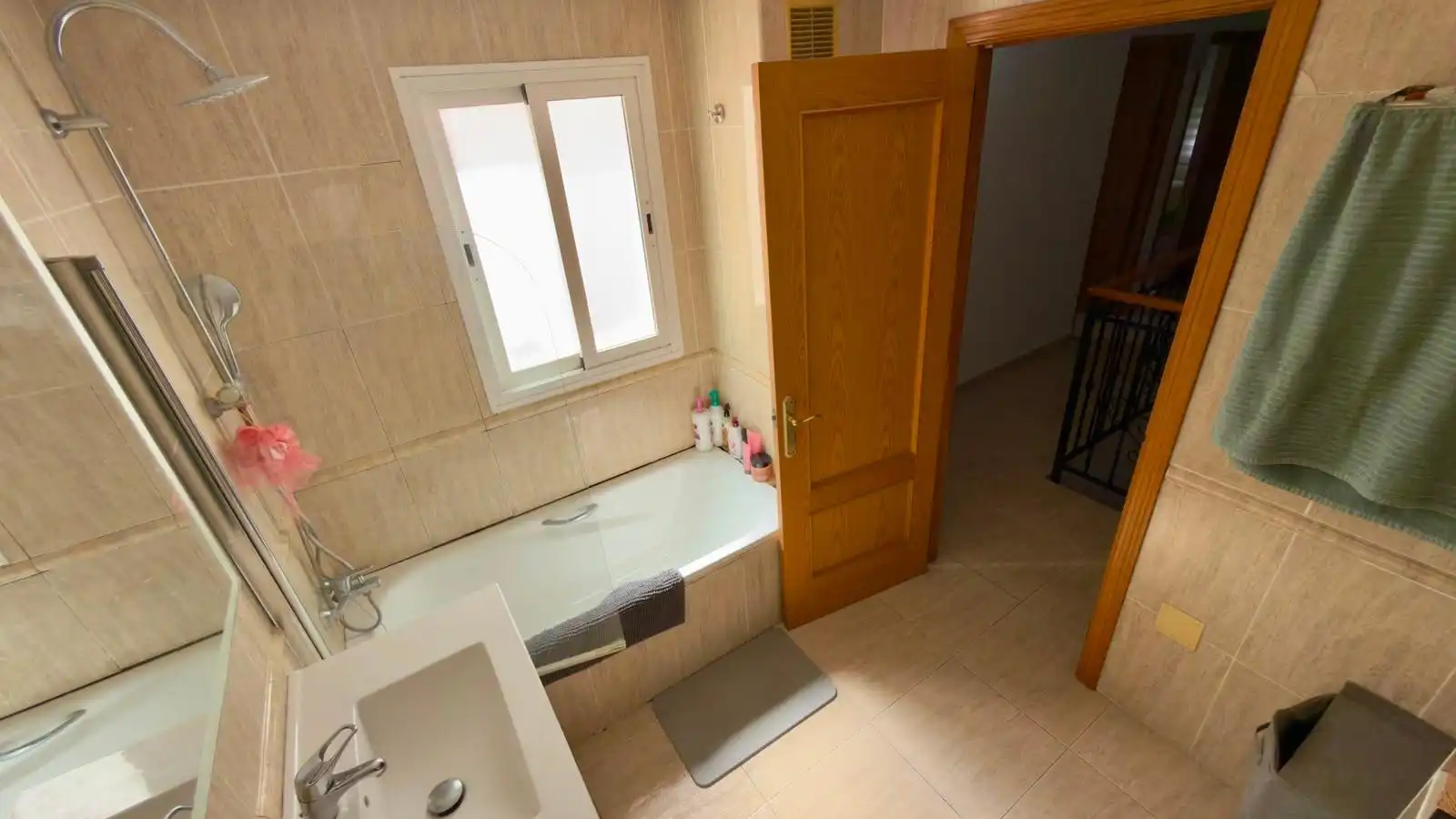 Bathroom of Detached homes for sale in Daya Nueva  with Storage room