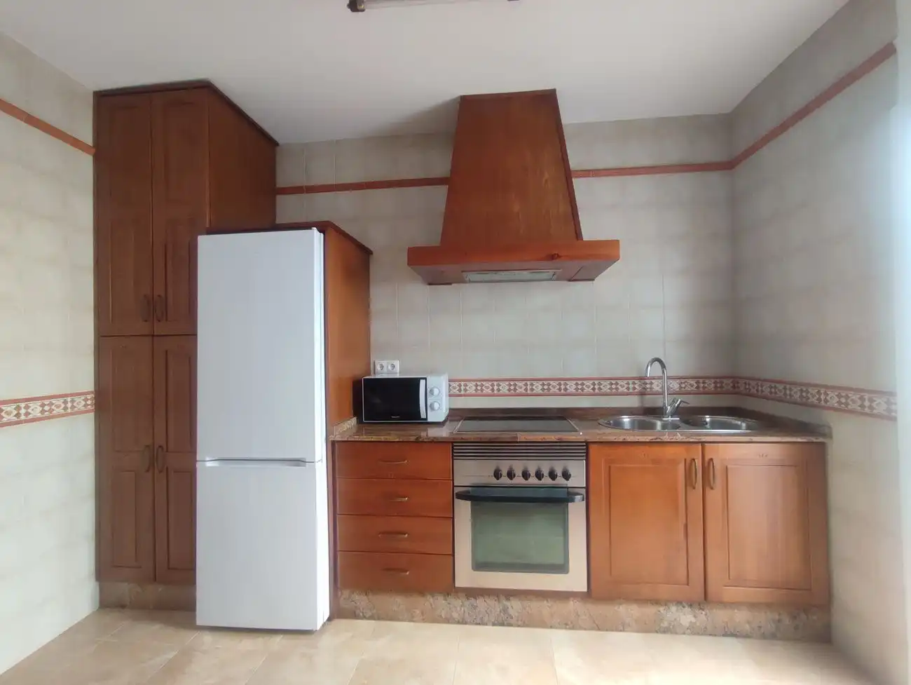 Cuina de Casa o xalet de lloguer en Conil de la Frontera amb Aire condicionat, Calefacció i Terrassa