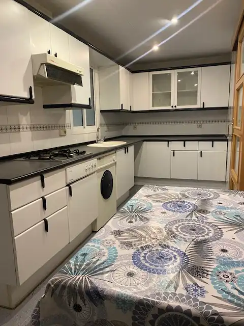 Piso en venta en Avinguda Francesc Marimon, 128, Nucli Urbà