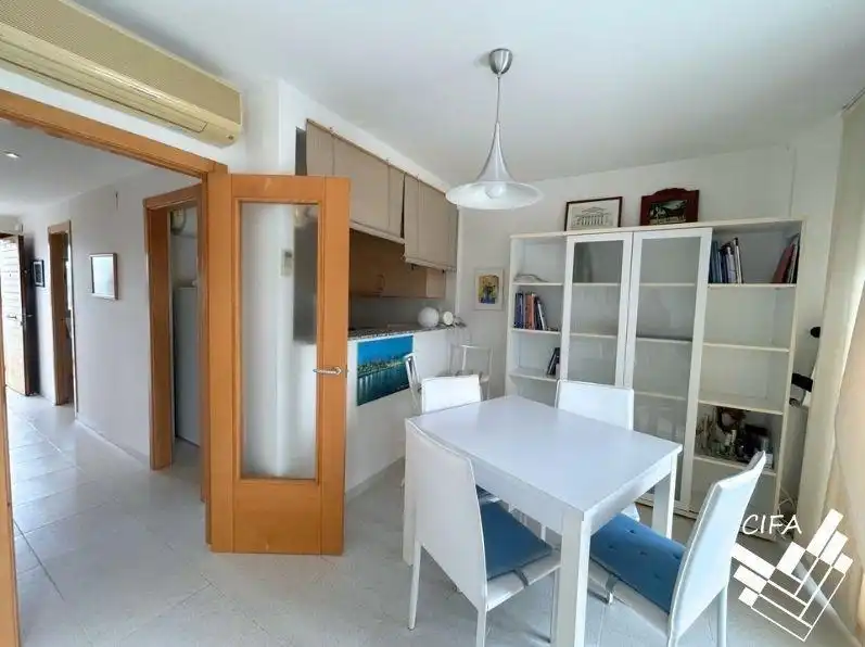 Dining room of Flat for sale in Vinaròs  with Air Conditioner, Terrace and Furnished