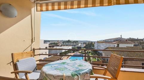 Foto 5 de Piso en venta en Avenida Ave María, 36, Nucli Antic, L'Escala