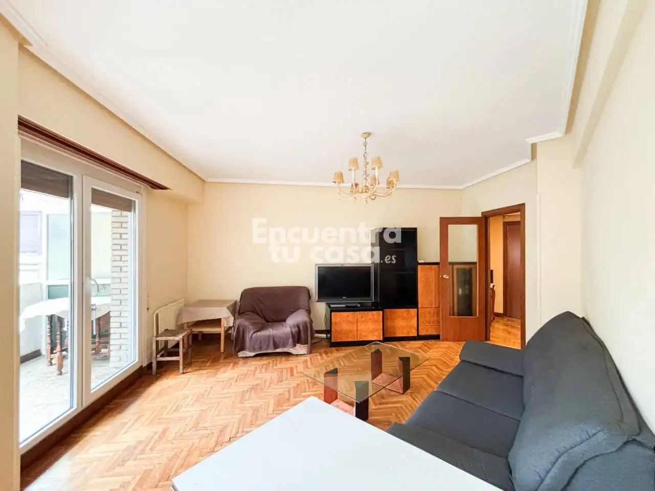 Sala de estar de Piso de alquiler en Donostia - San Sebastián  con Calefacción, Parquet y Amueblado