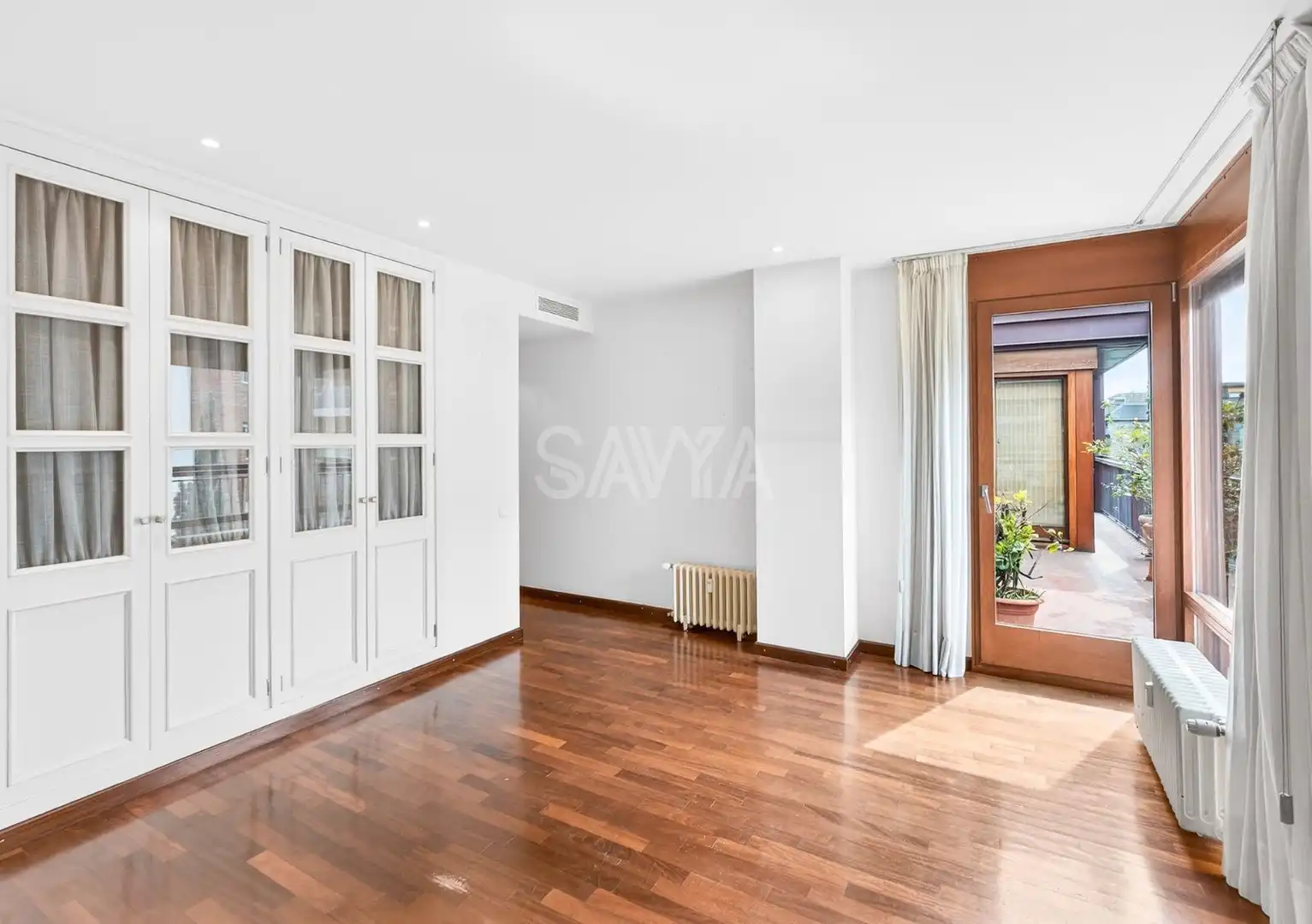 Living room of Attic for sale in Barcelona  with Terrace, Storage room and Swimming Pool