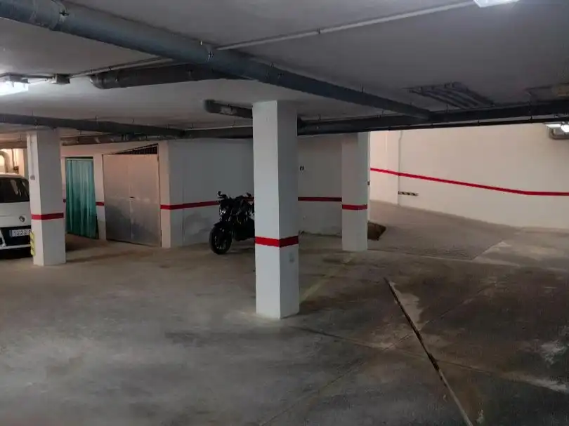 Parkplatz von Garage zur Miete in Almoradí